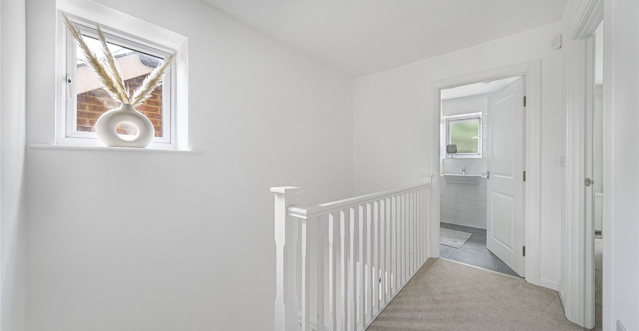 3 bedroom house for sale in Greenhithe | Robinson Jackson