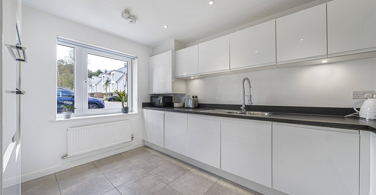 3 bedroom house for sale in Greenhithe | Robinson Jackson