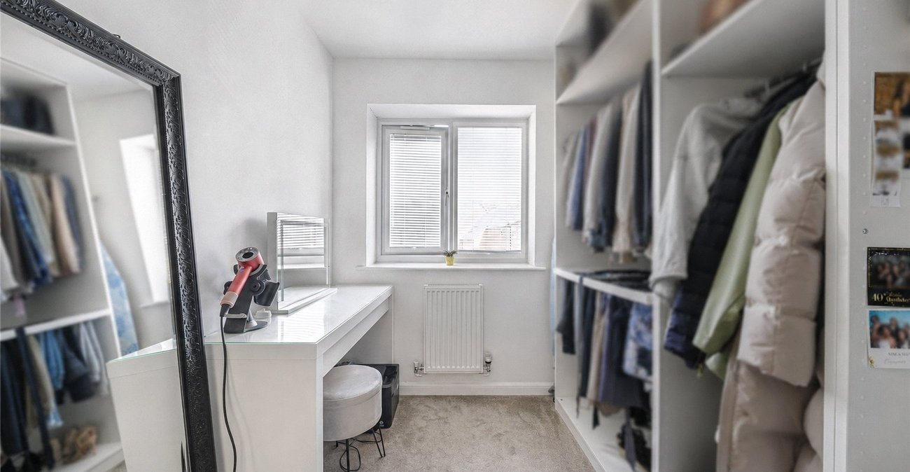 3 bedroom house for sale in Greenhithe | Robinson Jackson