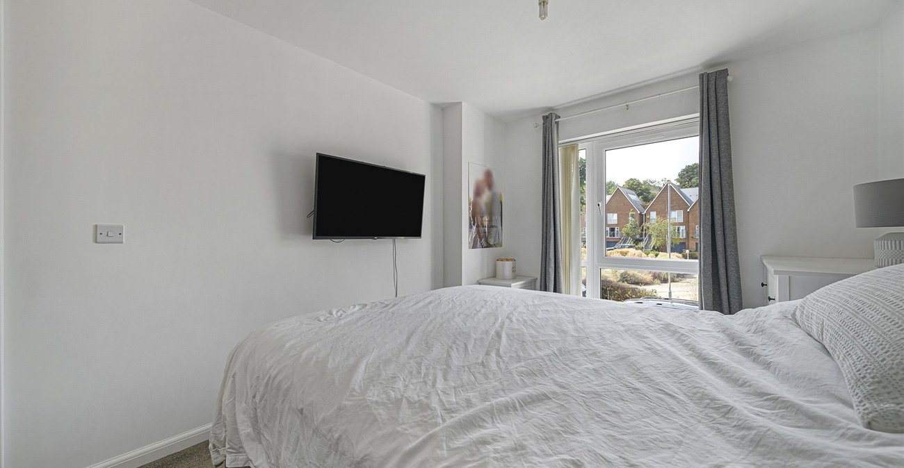 3 bedroom house for sale in Greenhithe | Robinson Jackson