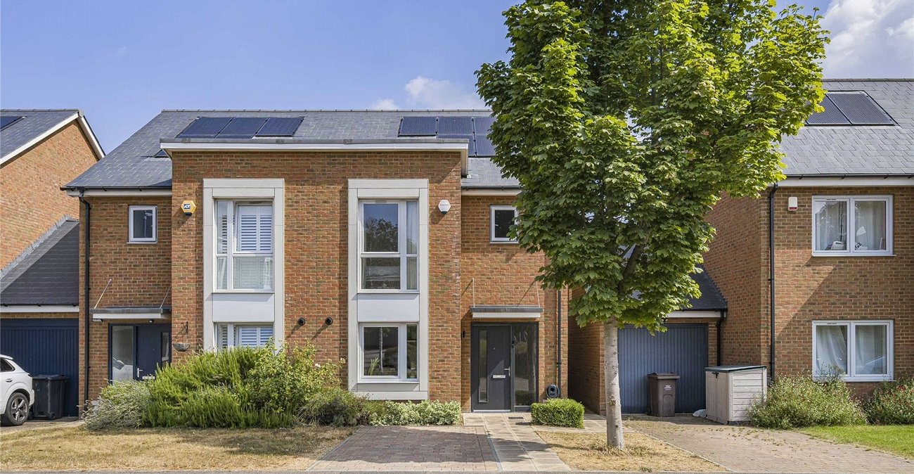 3 bedroom house for sale in Greenhithe | Robinson Jackson