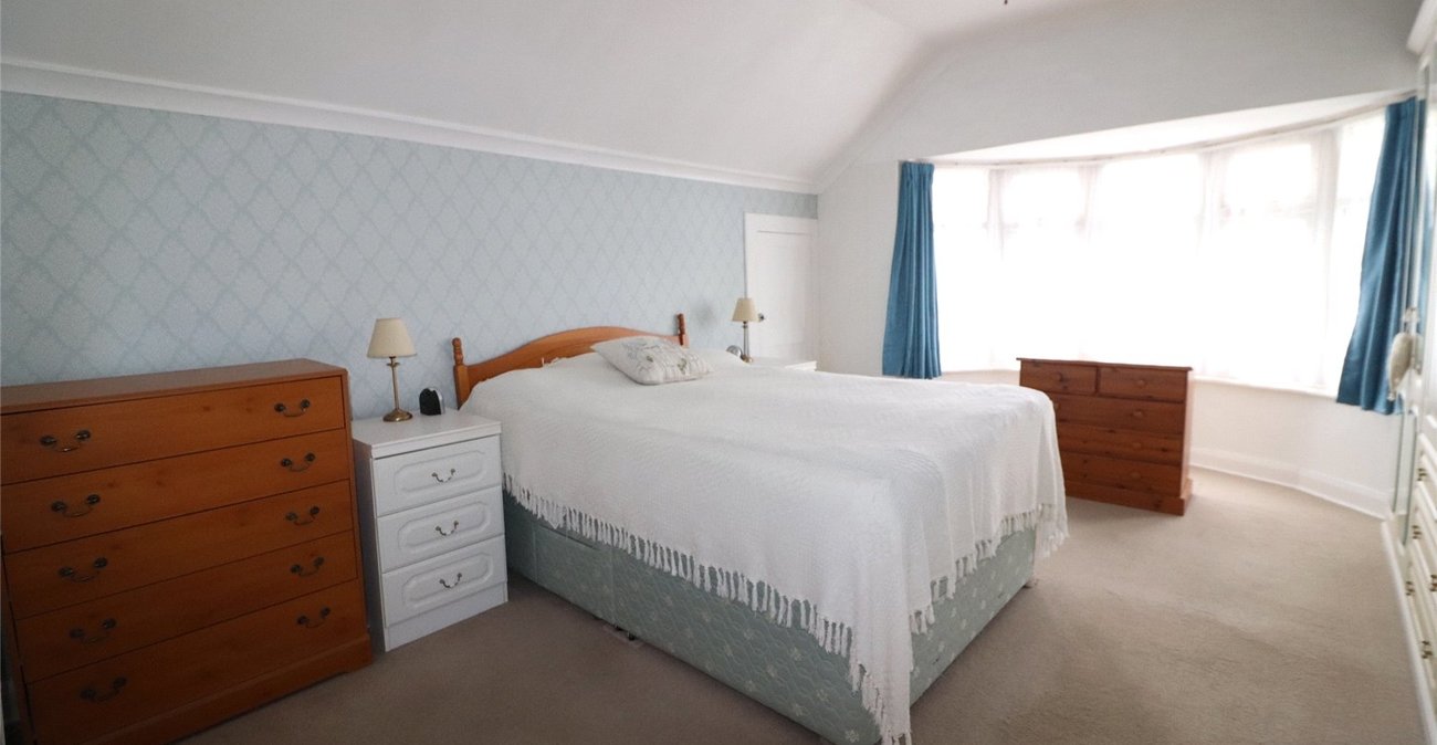 3 bedroom house for sale in Barnehurst | Robinson Jackson