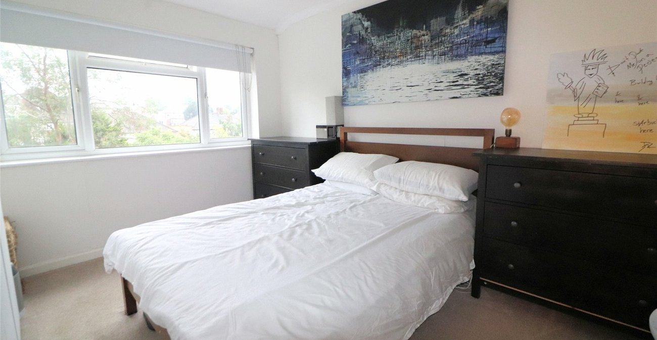 2 bedroom property for sale in Barnehurst | Robinson Jackson