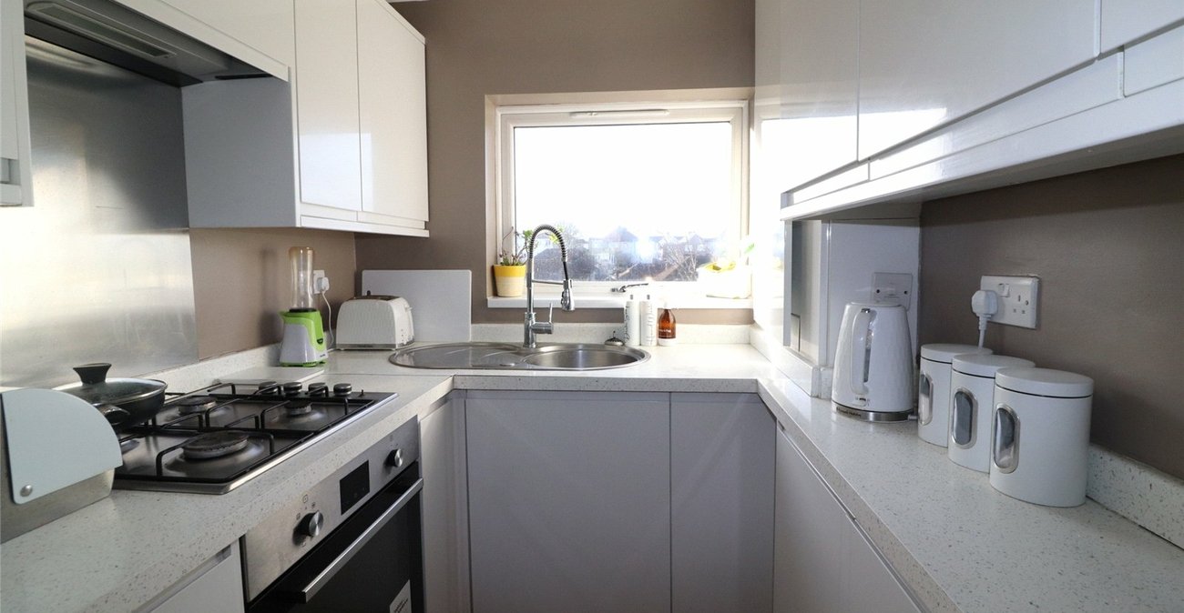 2 bedroom property for sale in Bexleyheath | Robinson Jackson