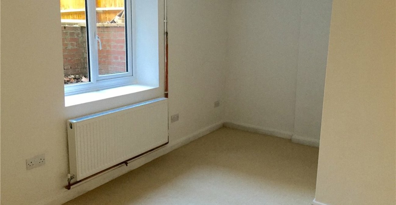 2 bedroom property for sale in Catford | Robinson Jackson