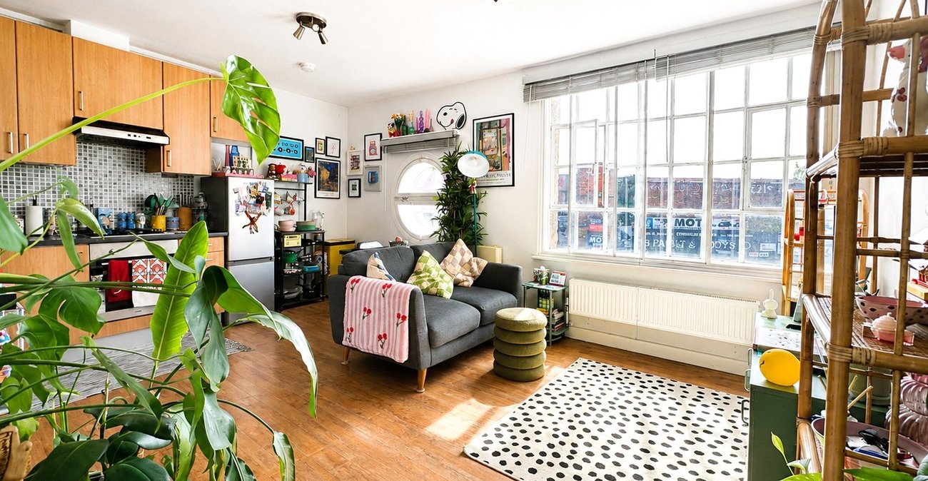 1 bedroom property for sale in London | Robinson Jackson