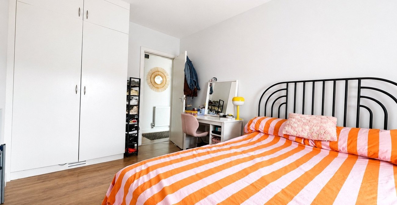 1 bedroom property for sale in London | Robinson Jackson