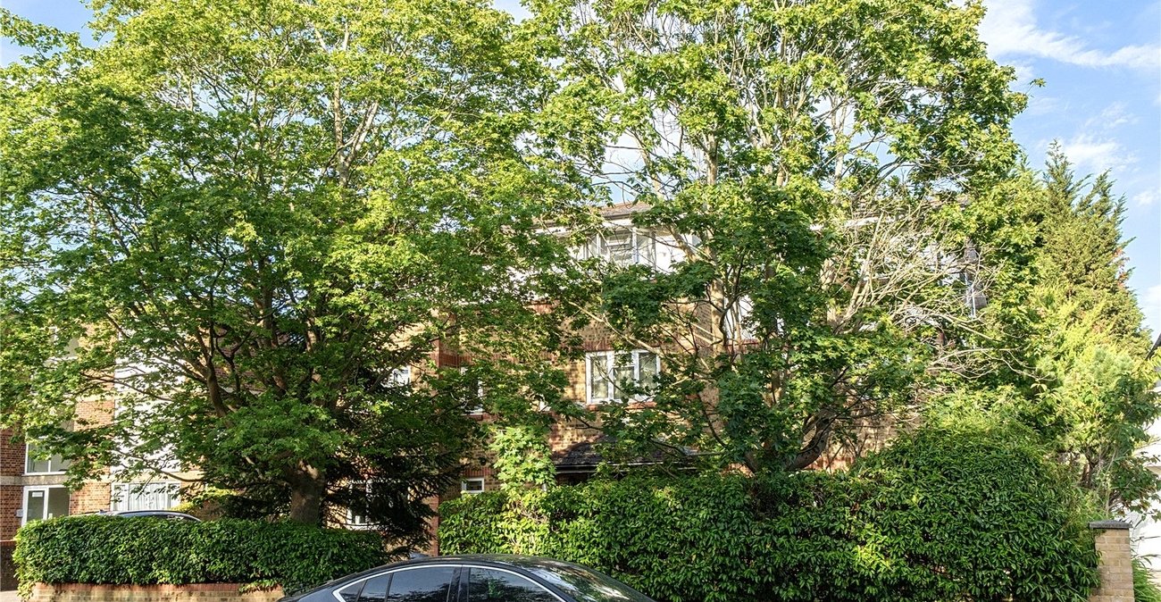 2 bedroom property for sale in Sydenham | Robinson Jackson