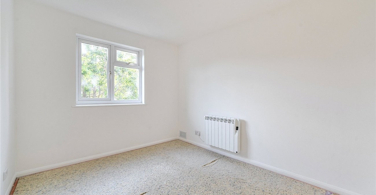 2 bedroom property for sale in Sydenham | Robinson Jackson