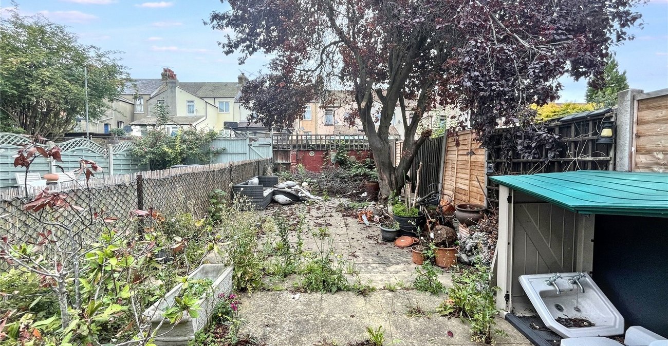 3 bedroom house for sale in Gillingham | Robinson Michael & Jackson