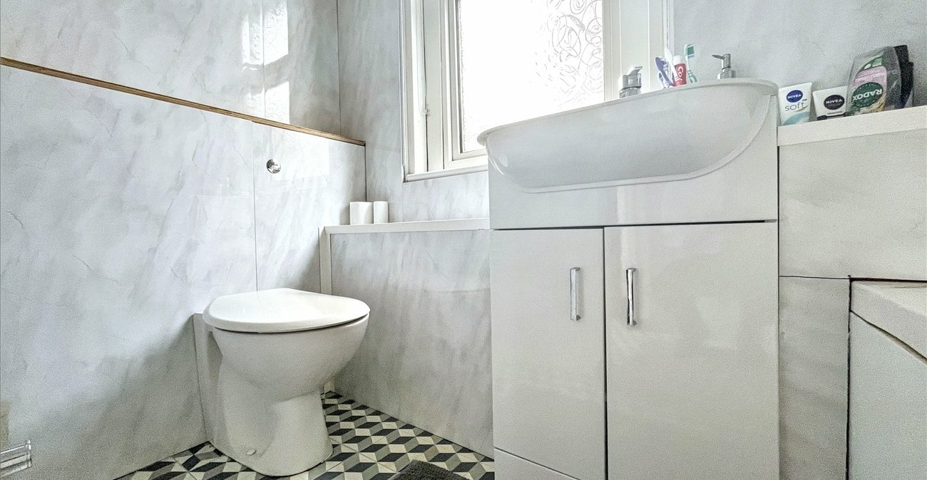 3 bedroom house for sale in Gillingham | Robinson Michael & Jackson