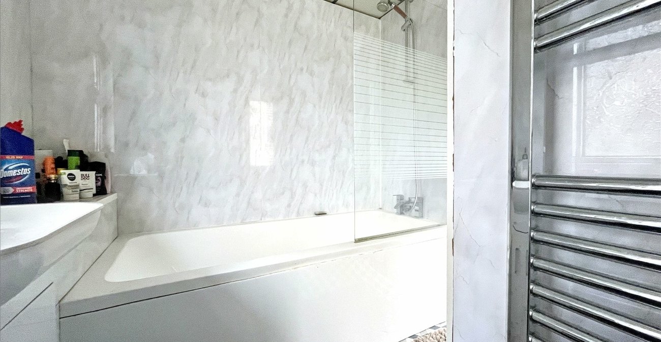 3 bedroom house for sale in Gillingham | Robinson Michael & Jackson