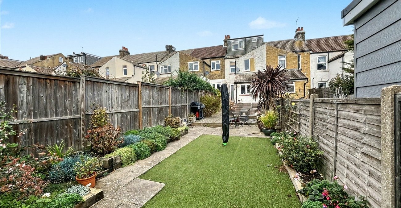 3 bedroom house for sale in Gillingham | Robinson Michael & Jackson