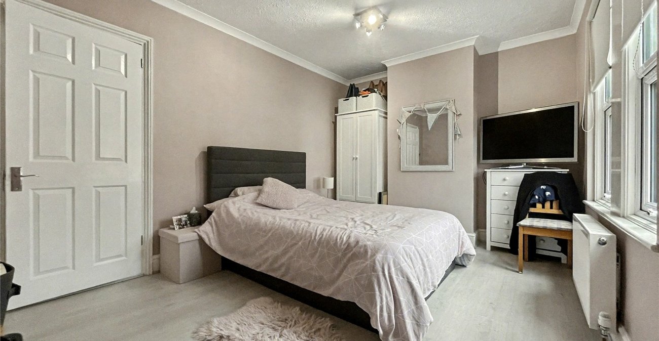 3 bedroom house for sale in Gillingham | Robinson Michael & Jackson