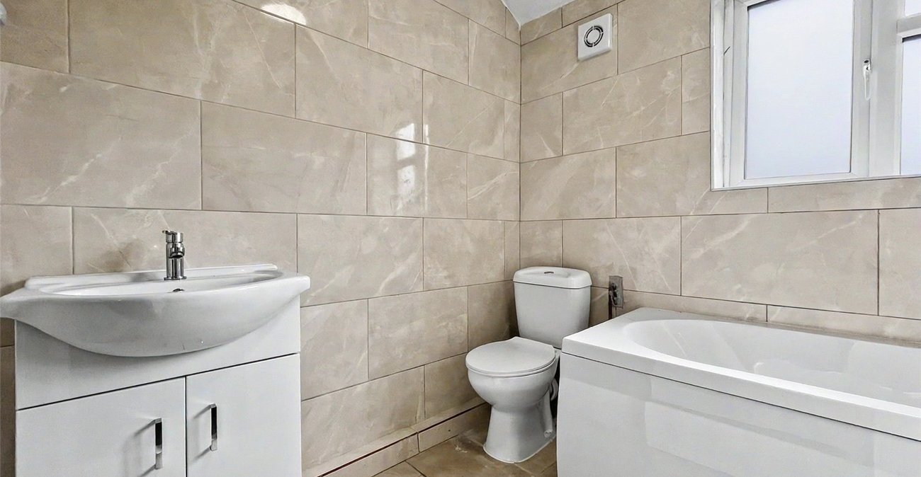 3 bedroom house for sale in Gillingham | Robinson Michael & Jackson