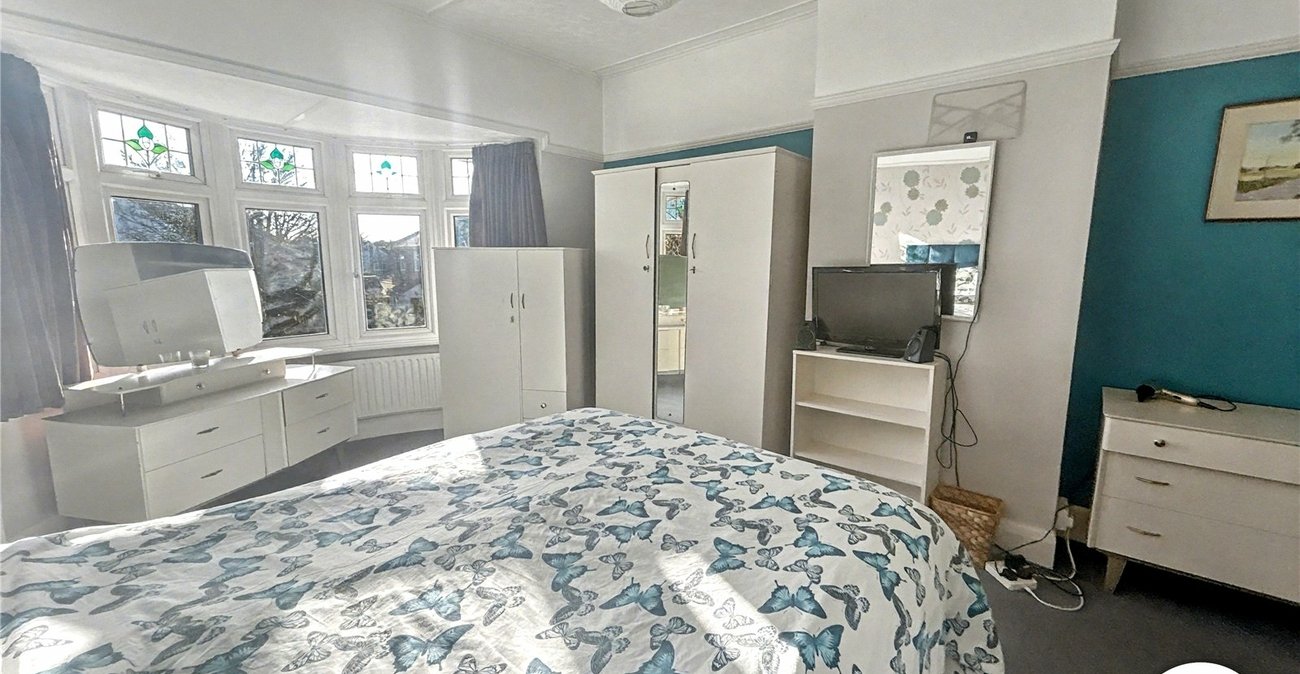 3 bedroom house for sale in Sidcup | Robinson Jackson