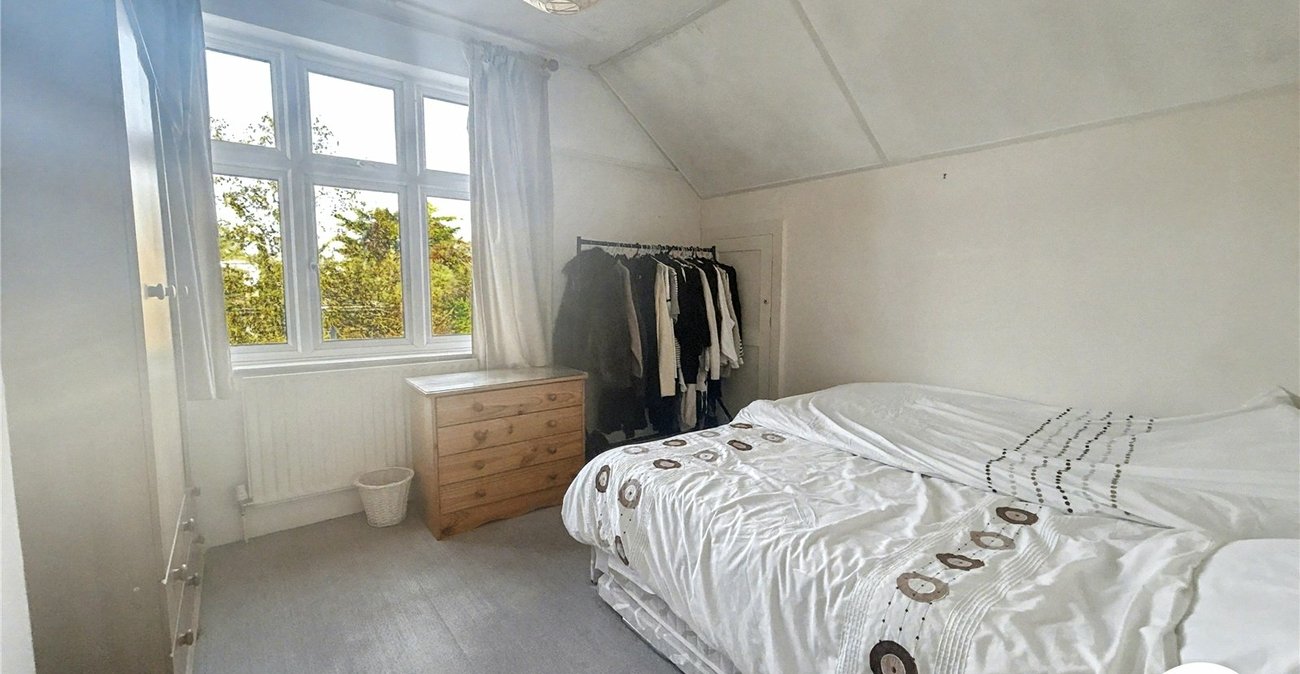 3 bedroom house for sale in Sidcup | Robinson Jackson