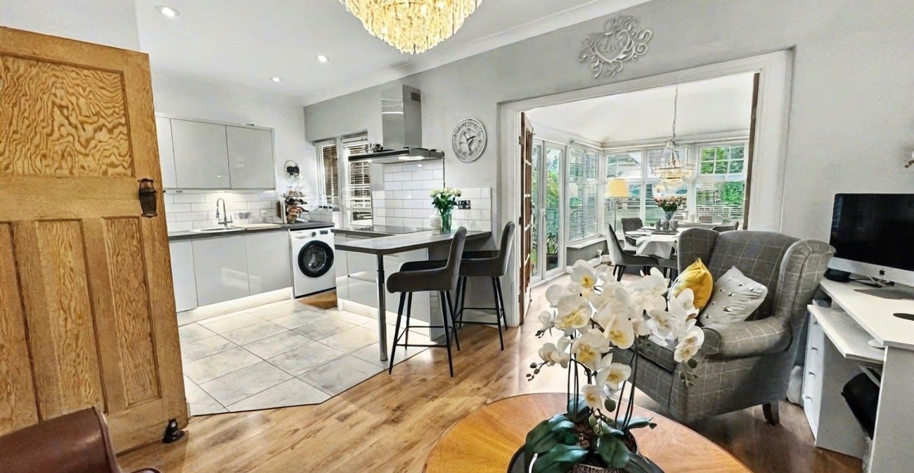 3 bedroom house for sale in South Welling | Robinson Jackson