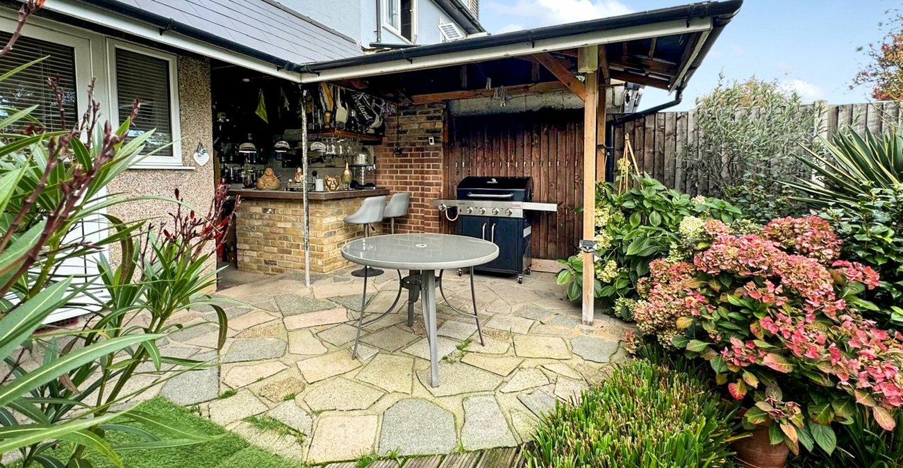 3 bedroom house for sale in South Welling | Robinson Jackson