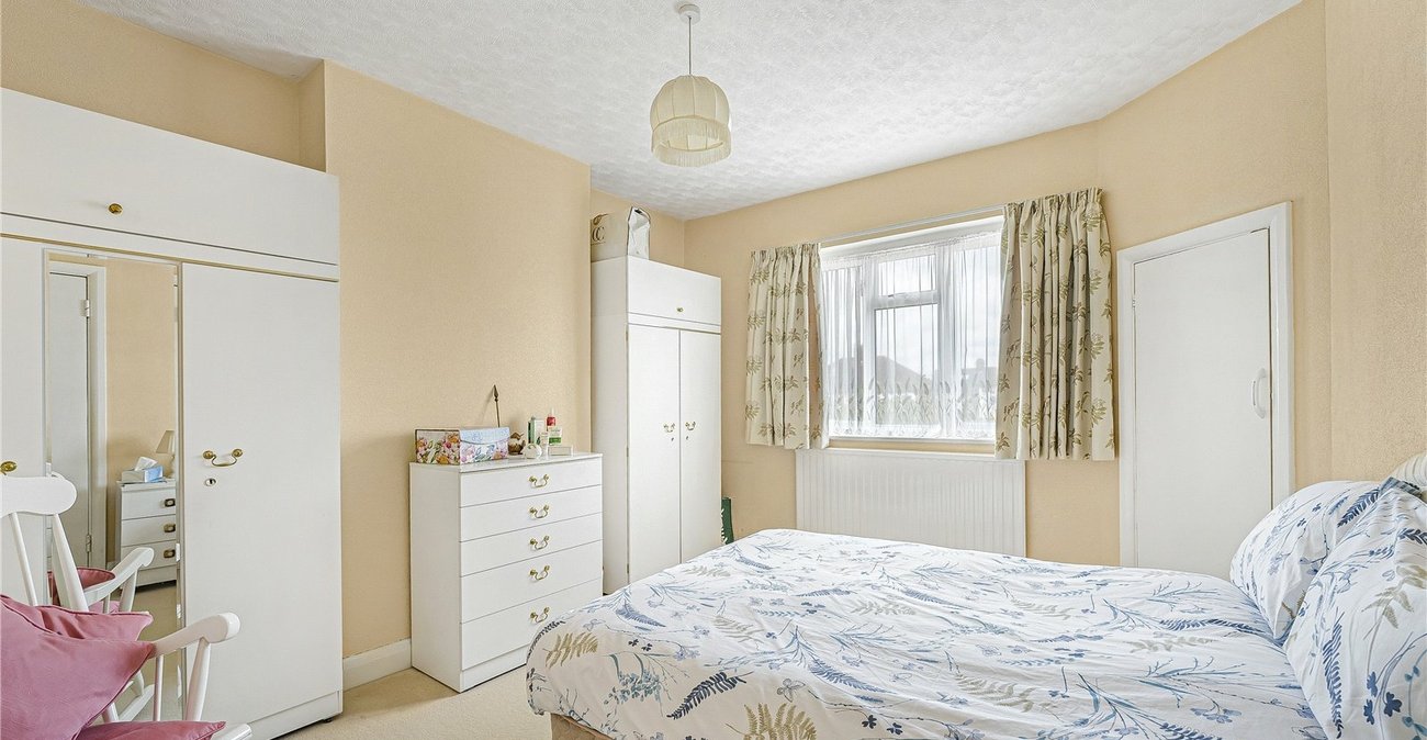 3 bedroom house for sale in Welling | Robinson Jackson