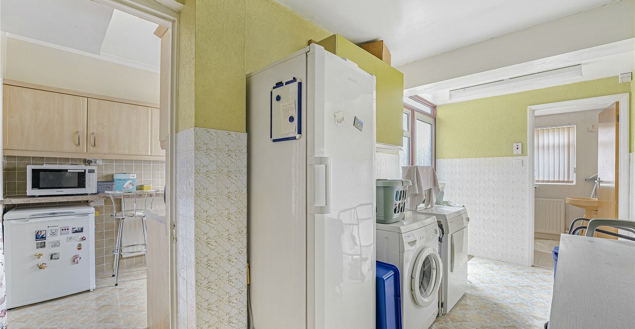 3 bedroom house for sale in Welling | Robinson Jackson