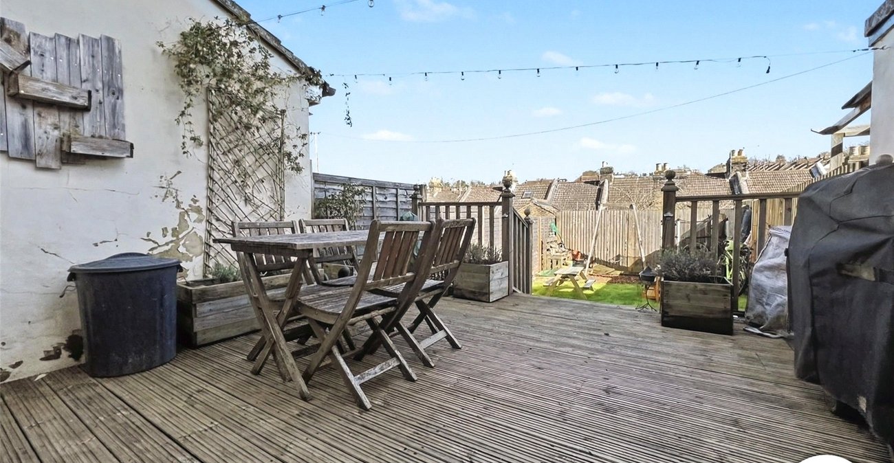 2 bedroom house for sale in Rochester | Robinson Michael & Jackson