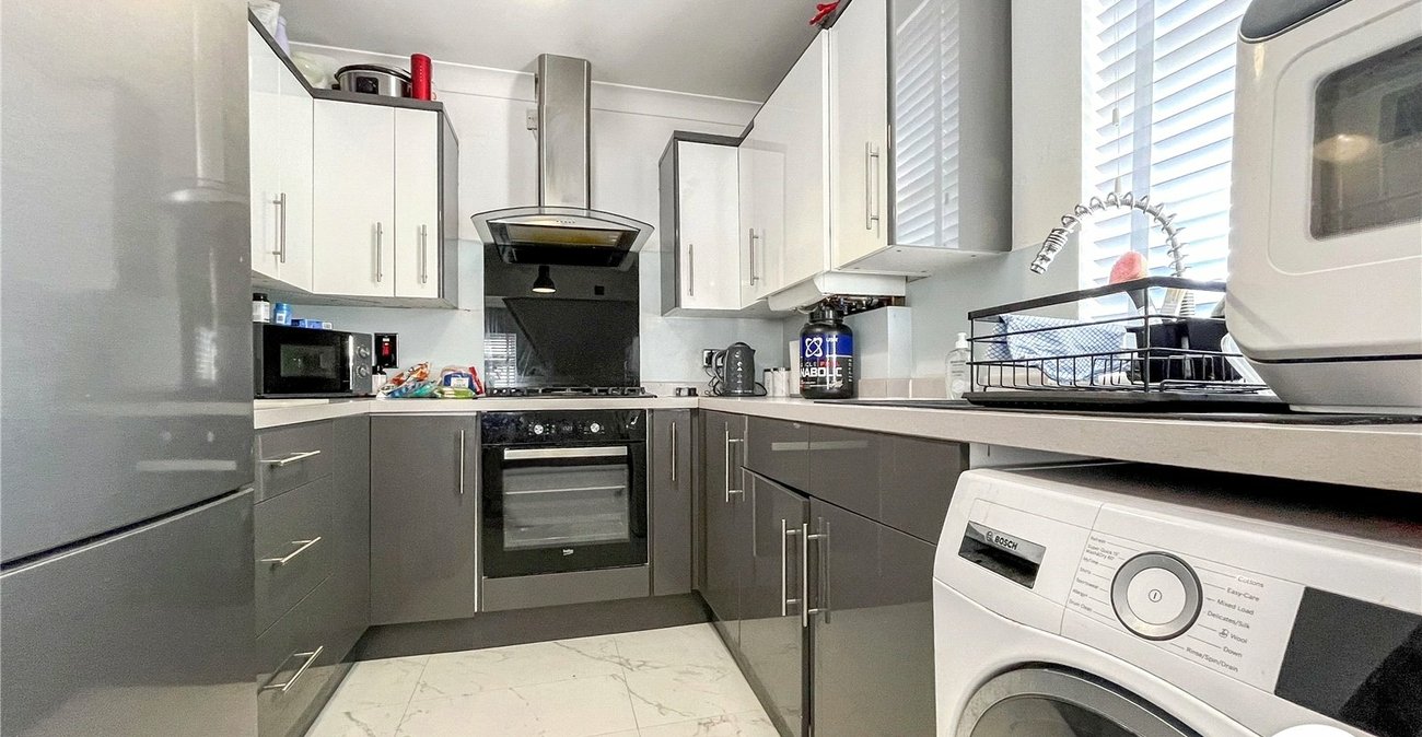 1 bedroom property for sale in Rochester | Robinson Michael & Jackson