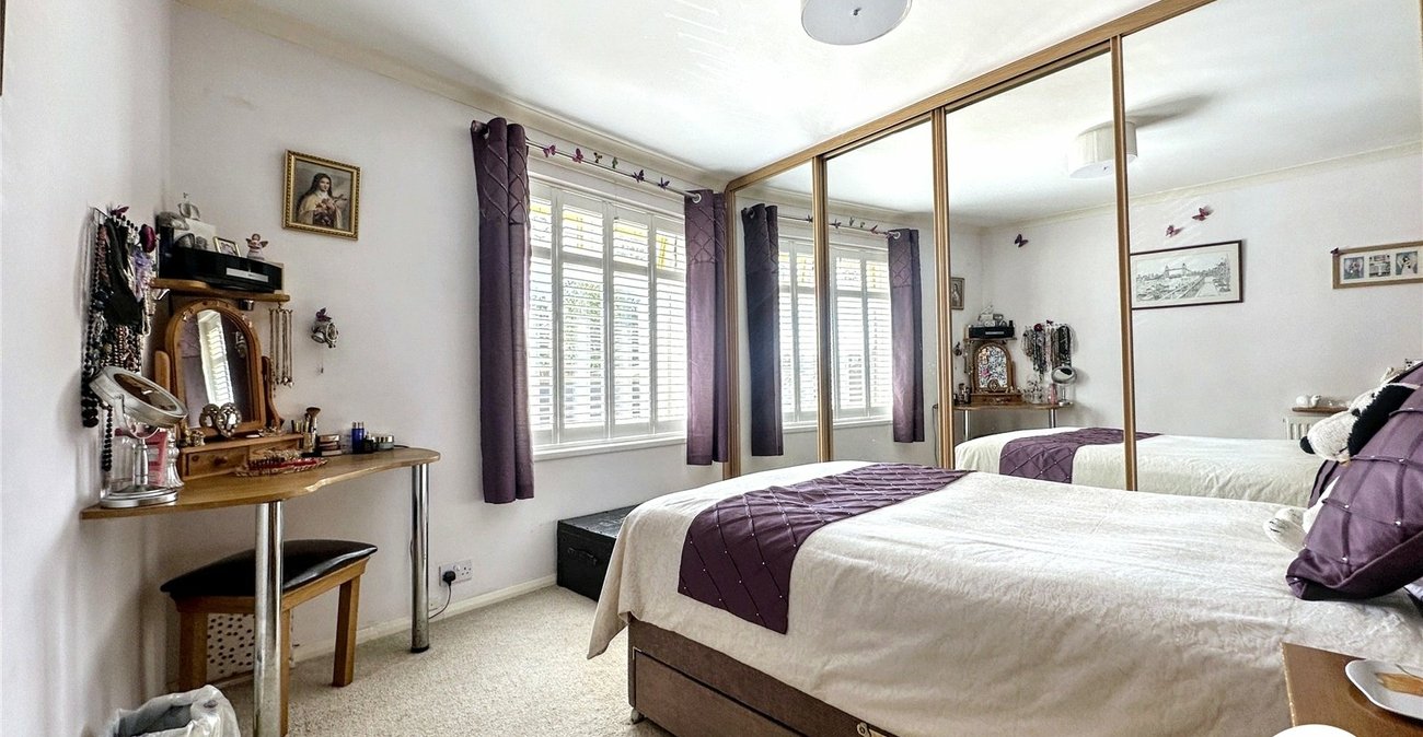 2 bedroom house for sale in Rochester | Robinson Michael & Jackson