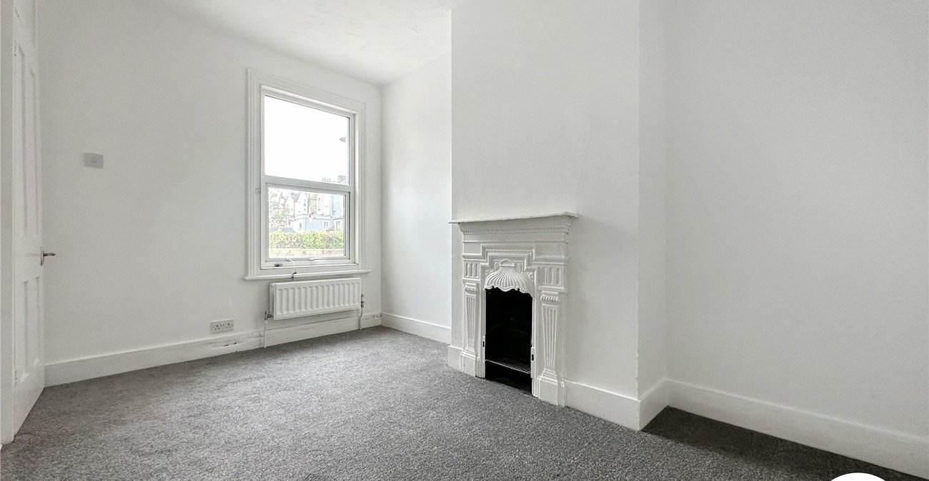 3 bedroom house for sale in Rochester | Robinson Michael & Jackson