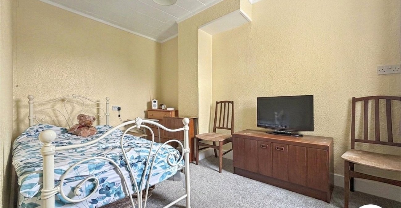 3 bedroom house for sale in Rochester | Robinson Michael & Jackson
