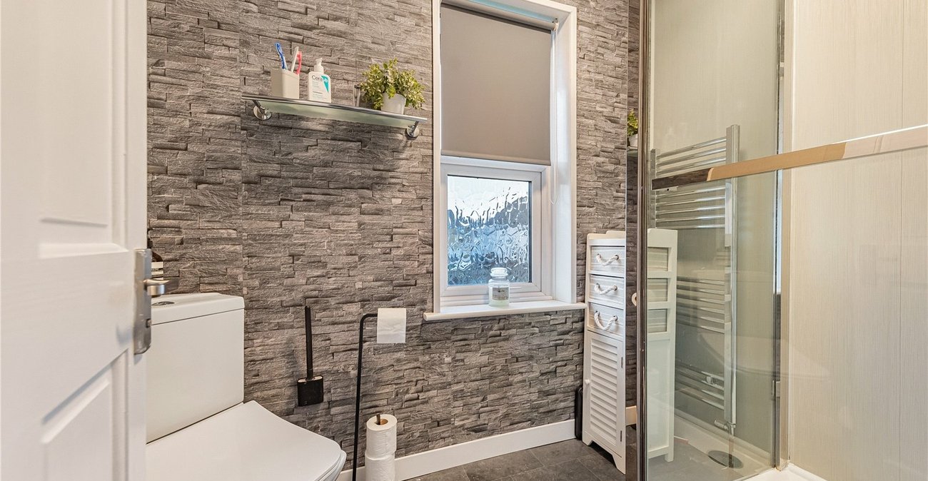 3 bedroom house for sale in Gravesend | Robinson Michael & Jackson