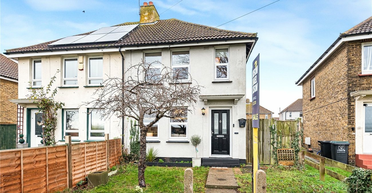 3 bedroom house for sale in Gravesend | Robinson Michael & Jackson