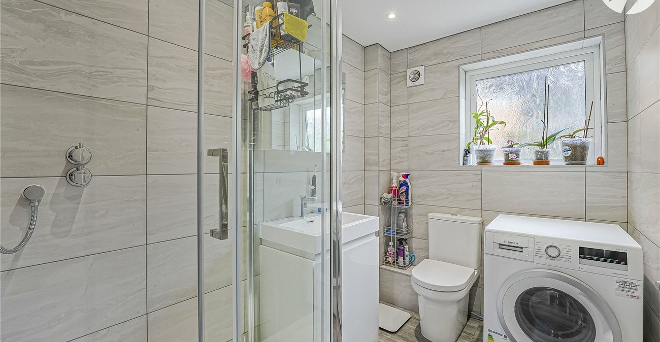 3 bedroom property for sale in Sutton At Hone | Robinson Jackson