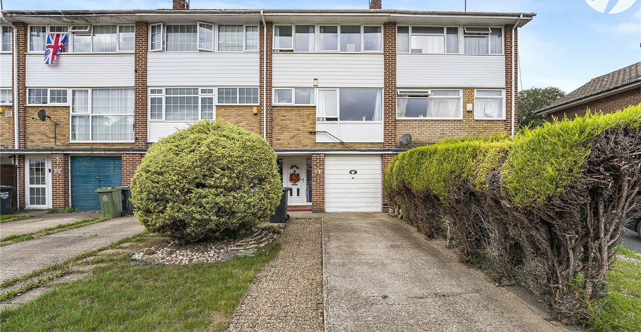 3 bedroom property for sale in Sutton At Hone | Robinson Jackson