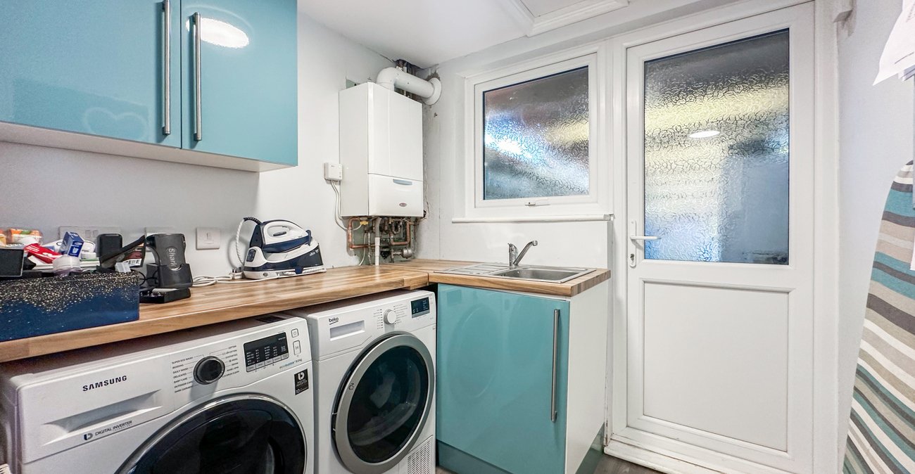 3 bedroom house for sale in Hempstead | Robinson Michael & Jackson