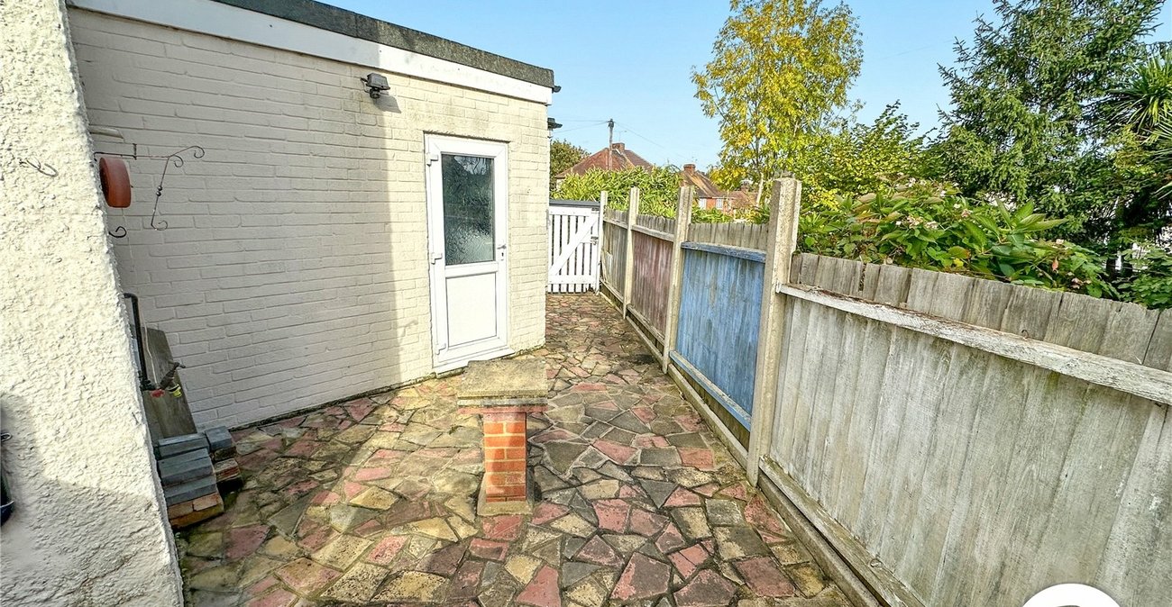 3 bedroom house for sale in Strood | Robinson Michael & Jackson