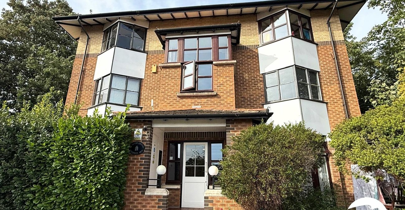 1 bedroom property for sale in London | Robinson Jackson