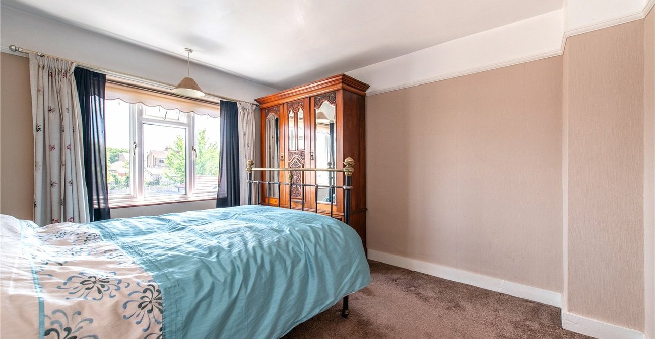 3 bedroom house for sale in Gravesend | Robinson Michael & Jackson