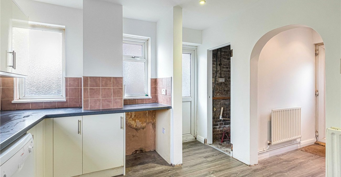 3 bedroom house for sale in Welling | Robinson Jackson