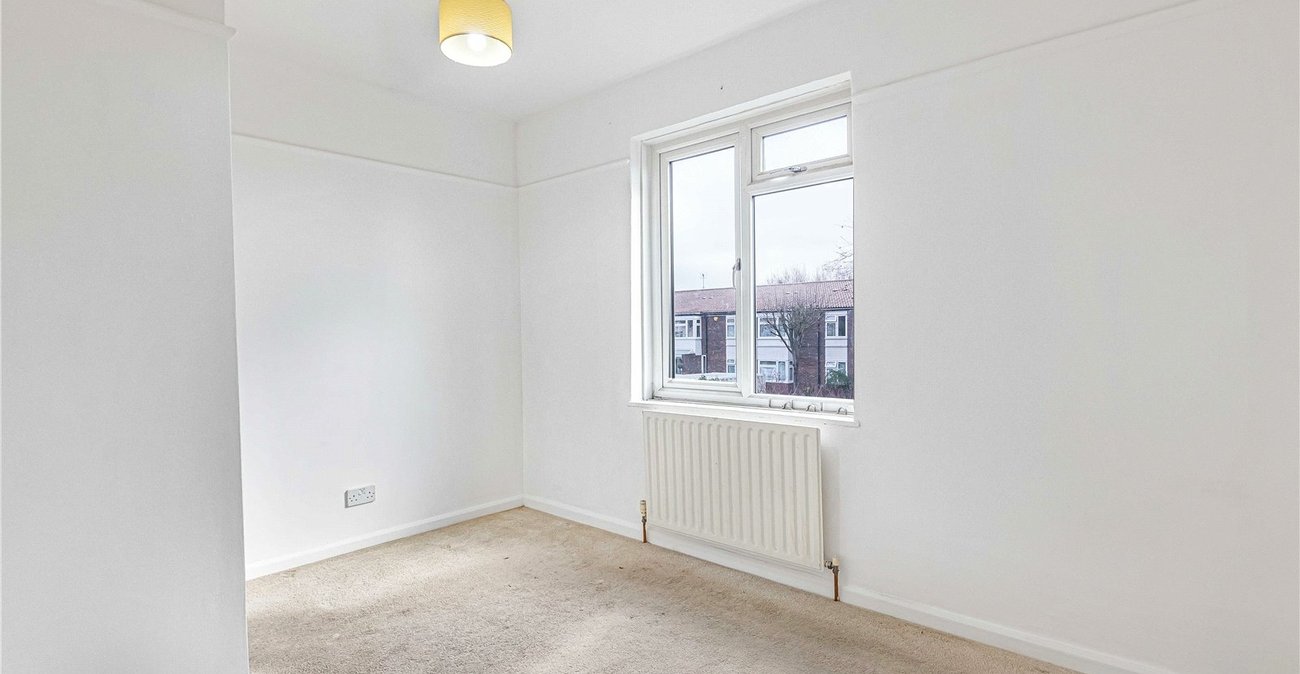 3 bedroom house for sale in Welling | Robinson Jackson