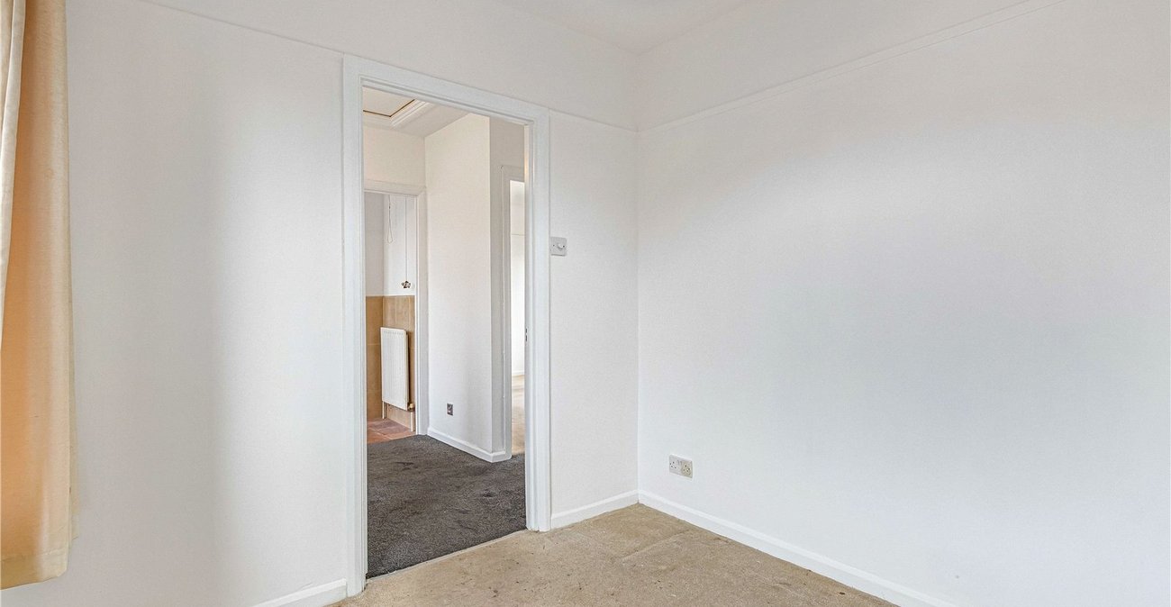 3 bedroom house for sale in Welling | Robinson Jackson