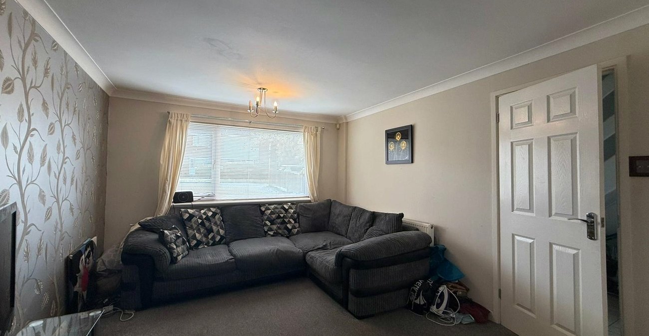 2 bedroom house for sale in Gravesend | Robinson Michael & Jackson