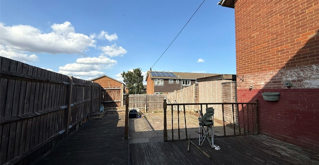 2 bedroom house for sale in Gravesend | Robinson Michael & Jackson