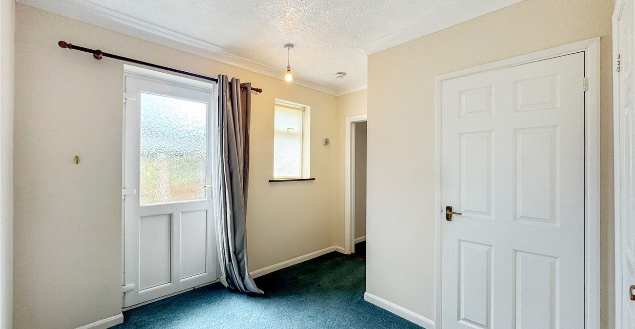 4 bedroom bungalow for sale in Upchurch | Robinson Michael & Jackson