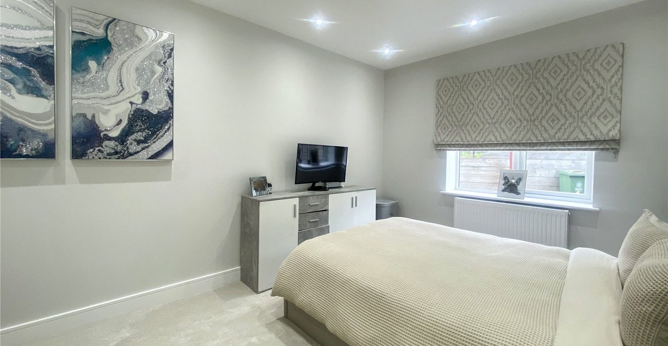 2 bedroom property for sale in Sidcup | Robinson Jackson