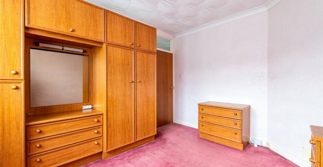 3 bedroom house for sale in Chalk | Robinson Michael & Jackson