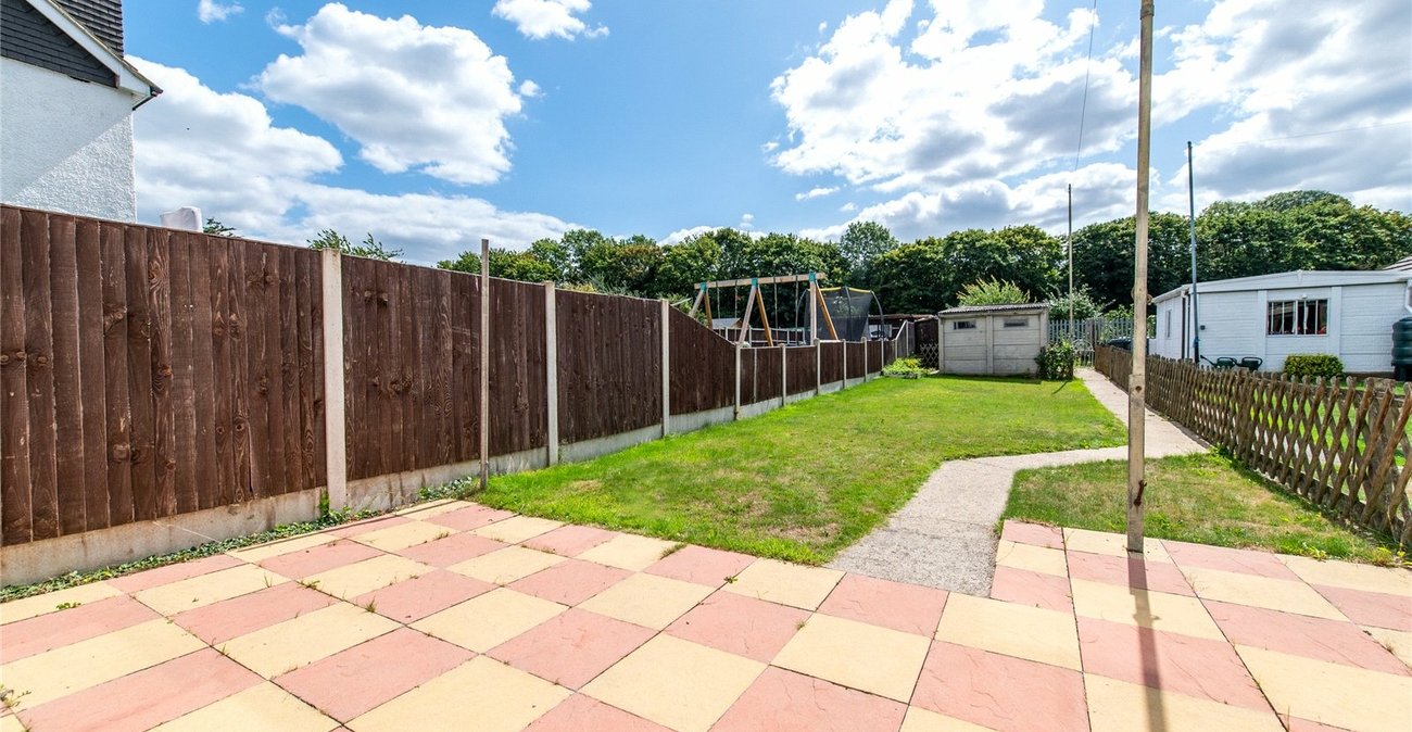 3 bedroom house for sale in Chalk | Robinson Michael & Jackson