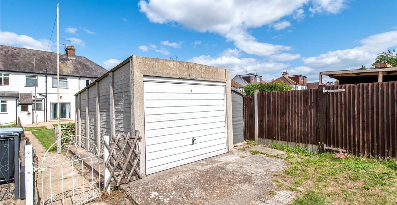 3 bedroom house for sale in Chalk | Robinson Michael & Jackson