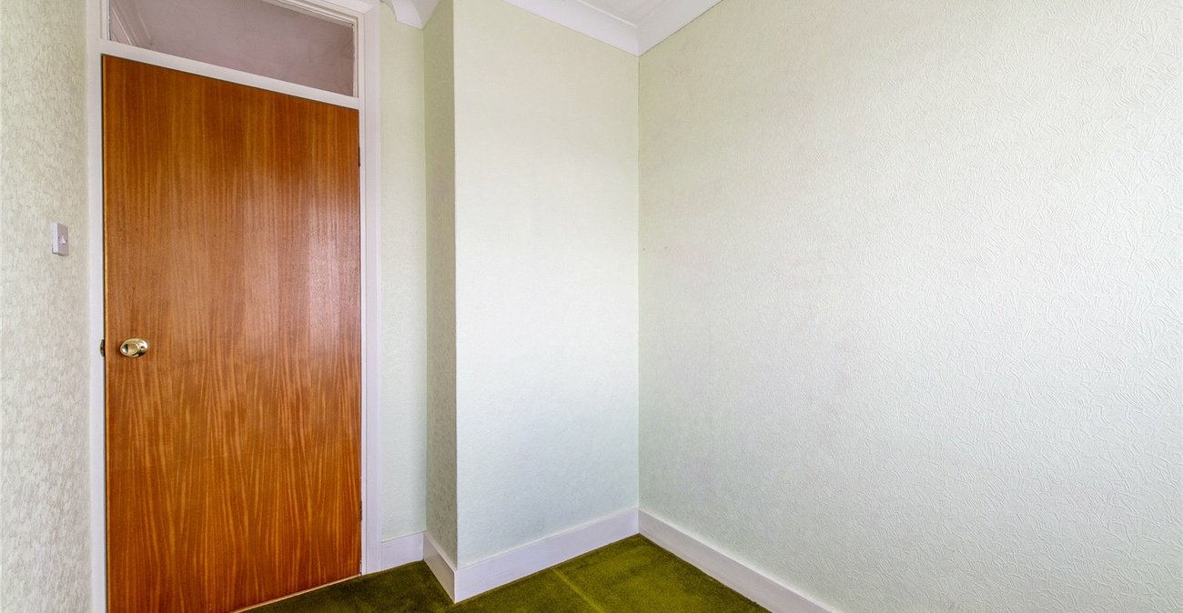 3 bedroom house for sale in Chalk | Robinson Michael & Jackson