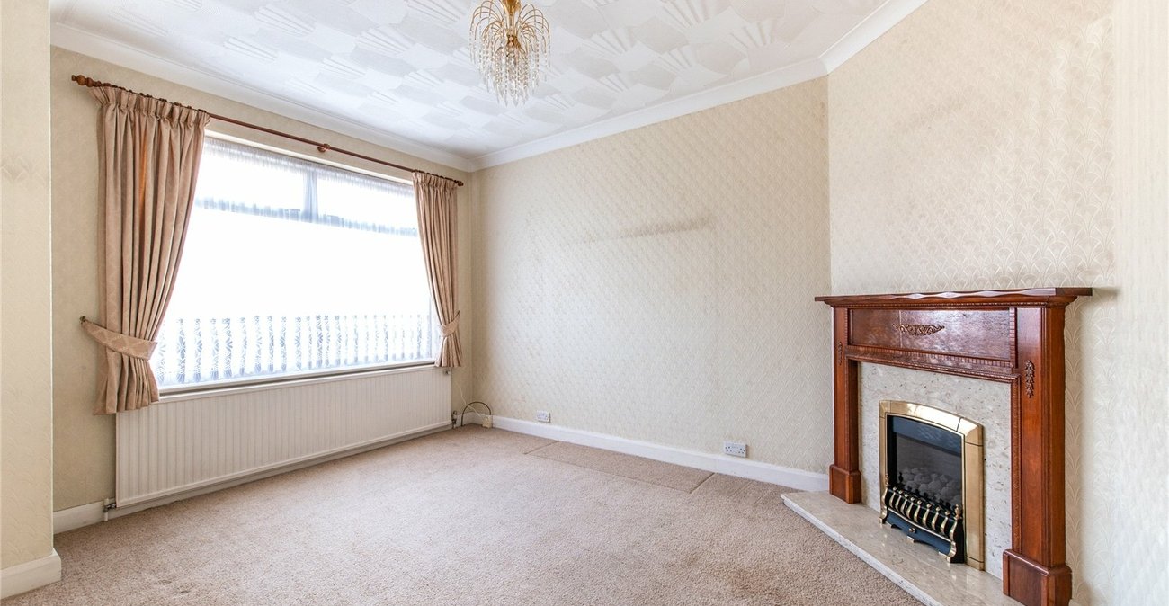 3 bedroom house for sale in Chalk | Robinson Michael & Jackson